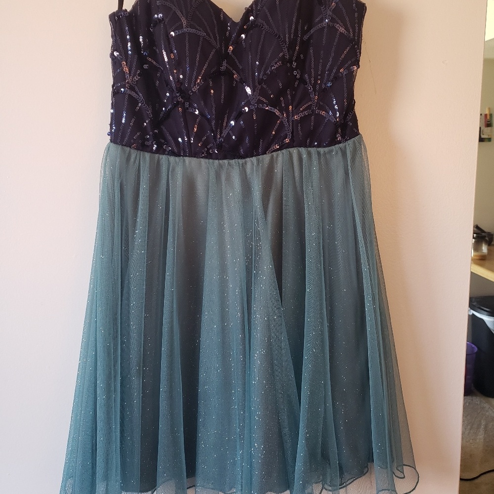 Short glitter and sequin homecoming dress